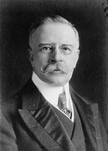 Francisco Le&oacute;n de la Barra